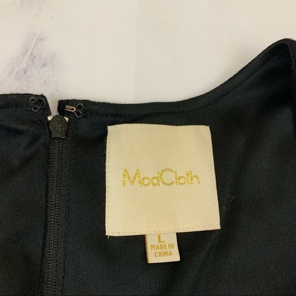 Modcloth black and gray striped cap sleeve sheath dress with pockets - Picture 6 of 12